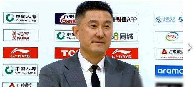 敲定周琦回归辽宁悬念揭晓广东评奖被无视名记吐槽赵睿