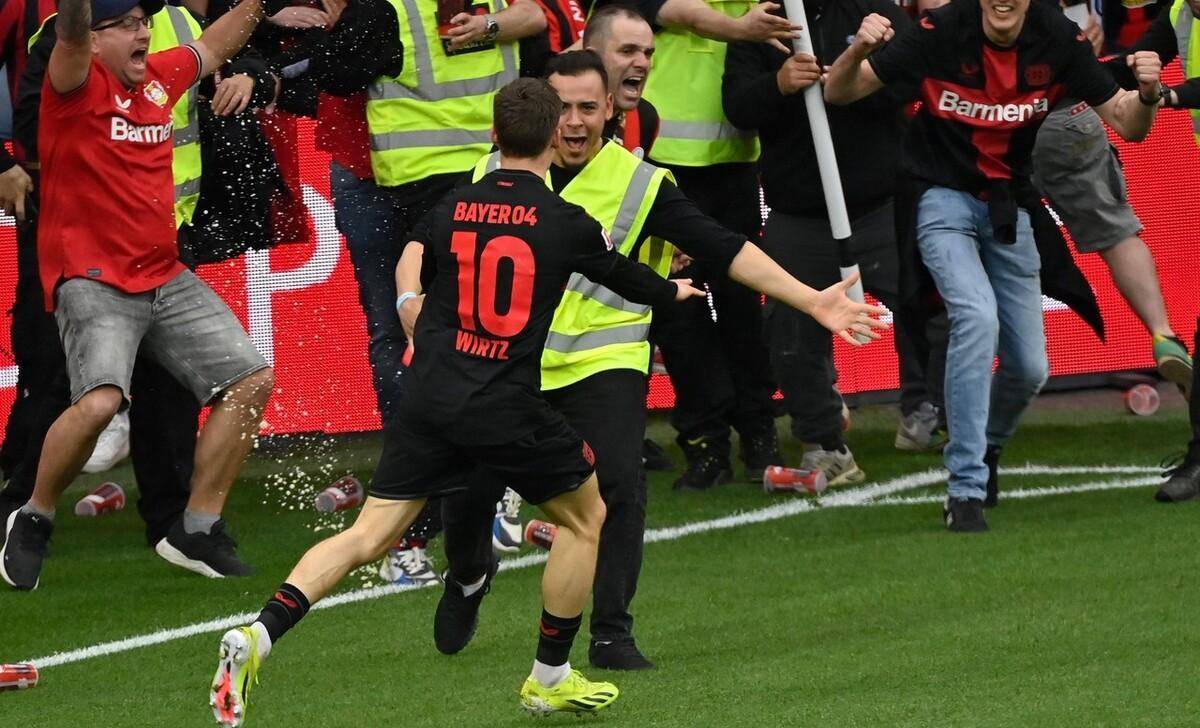 拜耳勒沃库森首次夺得德甲冠军