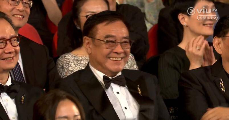 姜大卫夺第42届金像奖最佳男配!金婚50年台上感谢老婆李琳琳