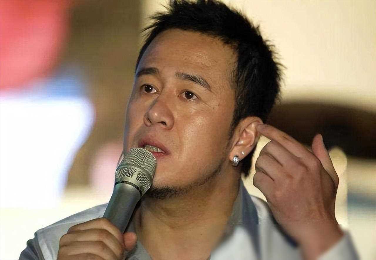 原创杨坤新片预售票房惨淡800万片酬引发争议