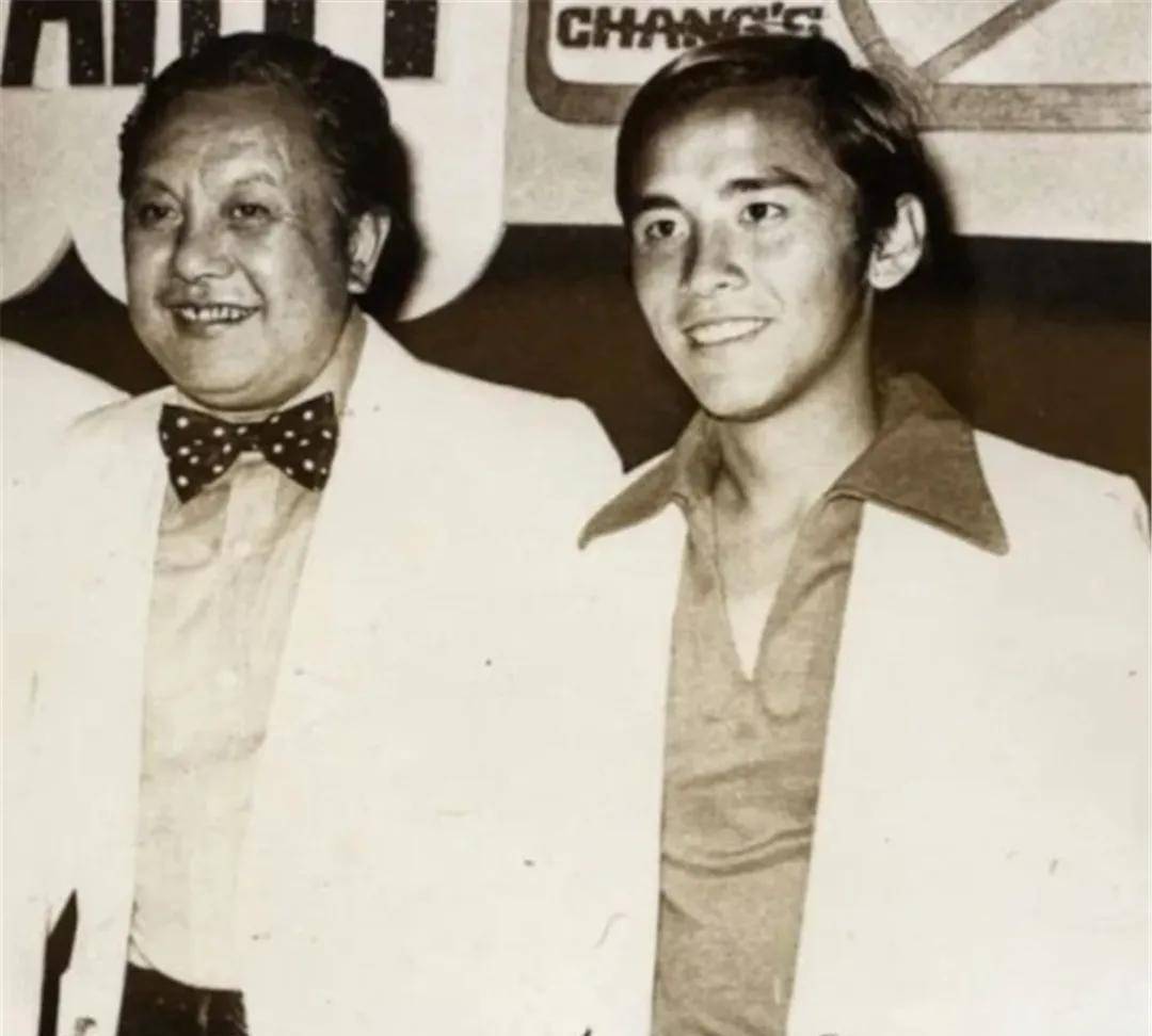 原创42届金像奖姜大卫普通话感谢恩师张彻张艾嘉夸洪金宝温柔