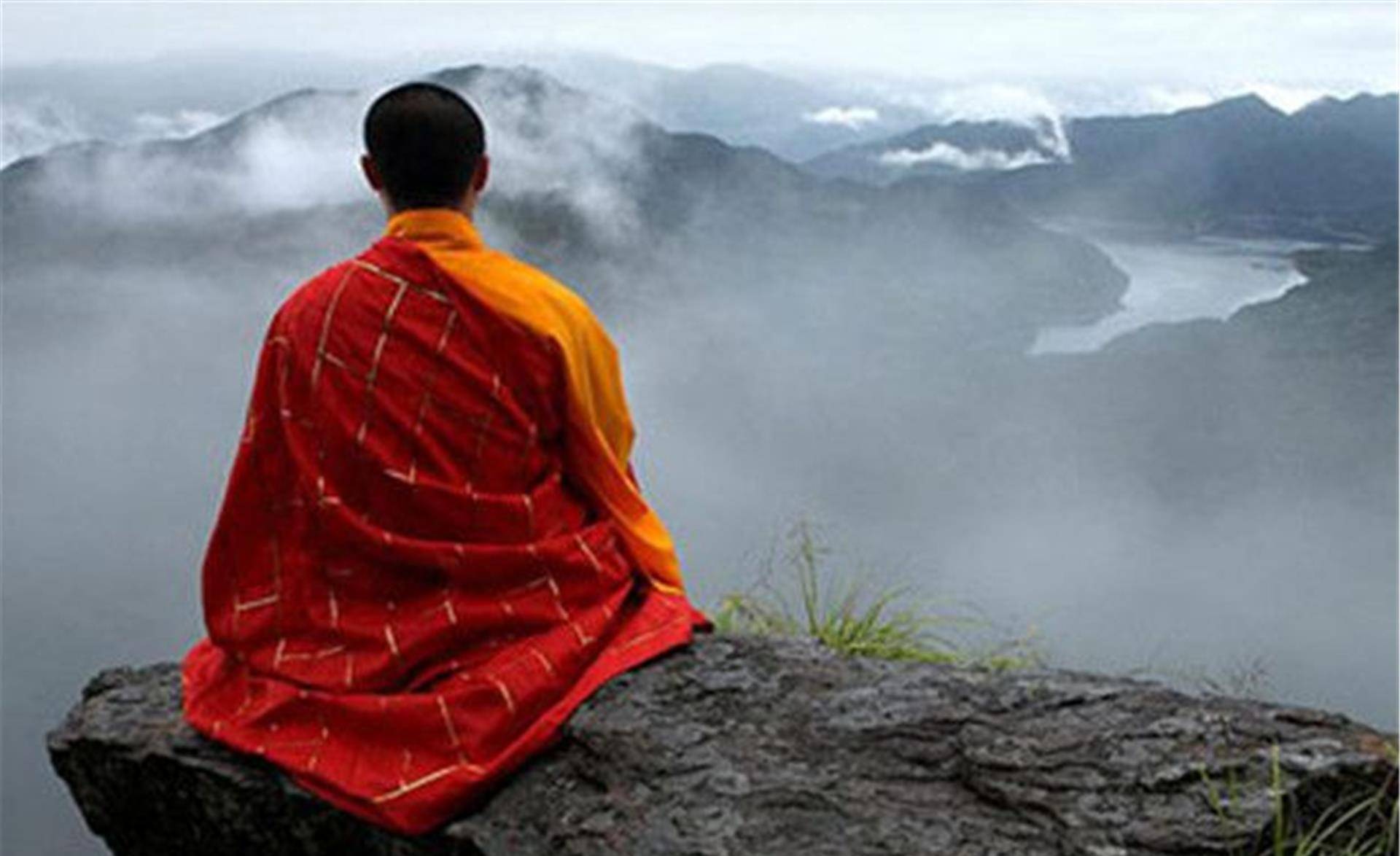 广钦和尚山洞修行十三年一次入定达数月不食五谷95岁圆寂