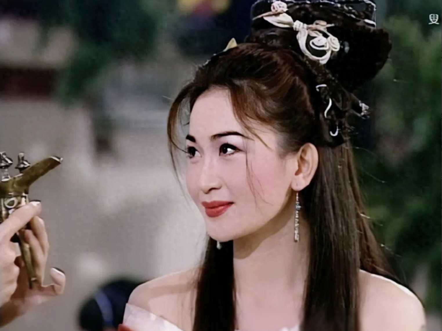 温碧霞太逗了真实颜值曝光美的像仙女配黑壮老公