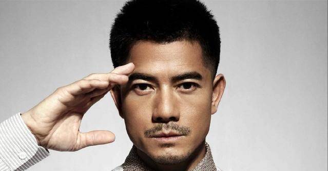 郭富城开戏遇外国人闹事经纪人小美警察到场还变本加厉