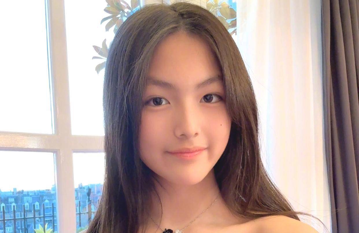 谢振轩疑交往46岁教练,王诗龄炫富,黄多多秀才艺_谢贤_谢霆锋_张柏芝