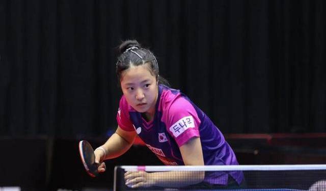 国乒队主力即将出场,其中陈梦将在上午10点50分开启首场比赛,肩负重任