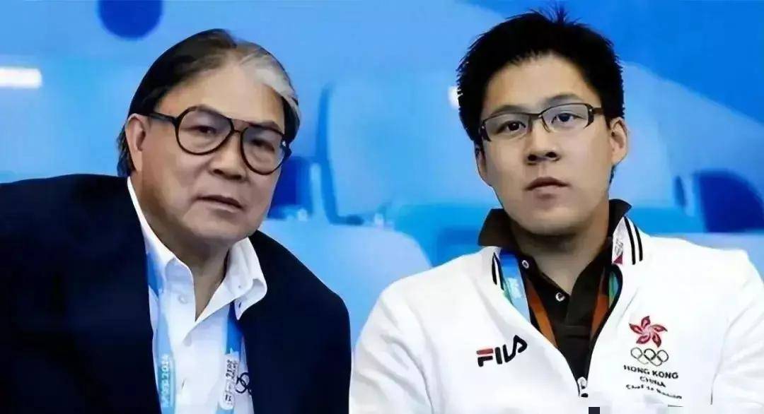 18岁李长禧李嘉诚的长子嫡孙比梁洛施儿子更会投胎