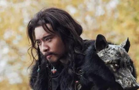 李世民带六个骑兵骂颉利可汗时颉利为什么不用箭雨射