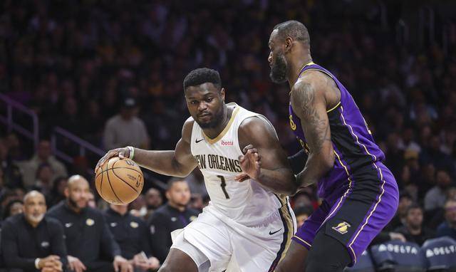 体育明星对决詹姆斯与锡安的激战