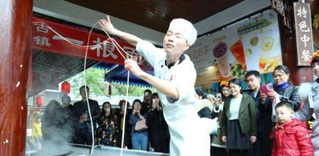 拉面哥田波一夜爆红之后炒老板娶女粉丝如今过得怎样了