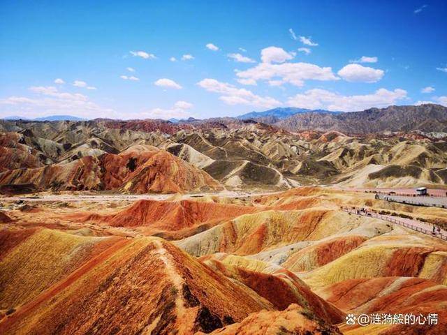 大西北自由行攻略_【大西北自驾游最佳路线图】