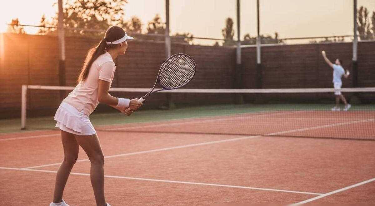 原创关于跟女生打羽毛球的一些注意事项您了解吗