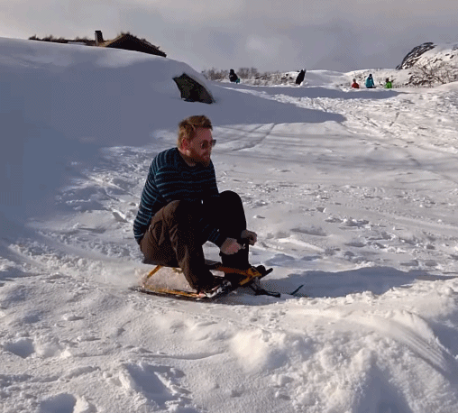 gif搞笑动图你是对面派来的奸细吗