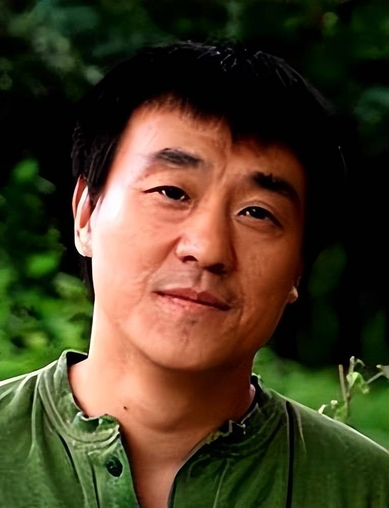 著名演员何冰:我这辈子最正确的决定,就是在吃饭时白捡一个老婆