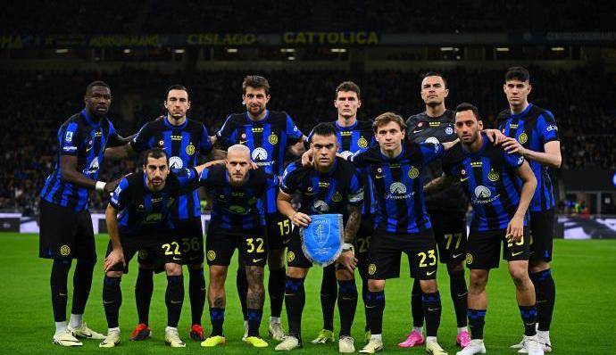 原创足球界的疯狂之夜利物浦阿森纳沦陷梅迪科首次夺得德甲冠军国米