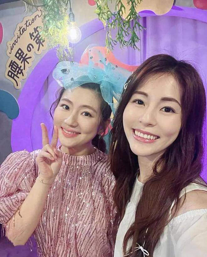 selina近状曝光现幸福肥双下巴明显谈黄姓艺人面露难色