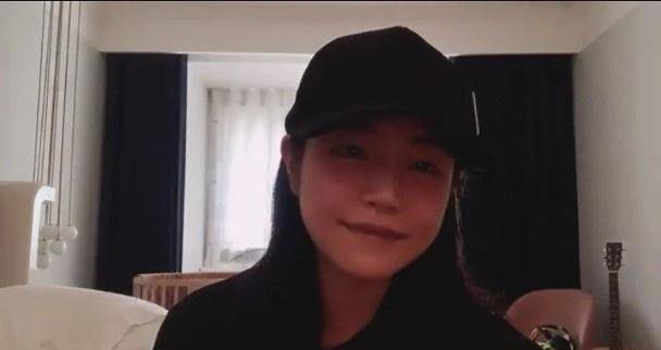 陈妍希究竟是幸福肥还是怀有身孕一时间也是让人无法捉摸,不过像女