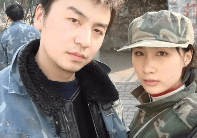 窝囊废雷佳音少年时早恋叛逆与大学同学裸婚妻子竟是童年女神