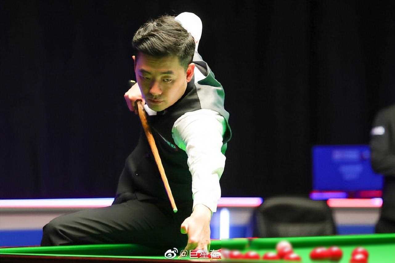 98赢得赛点丁俊晖好友晋级田鹏飞再次冲击世锦赛资格赛