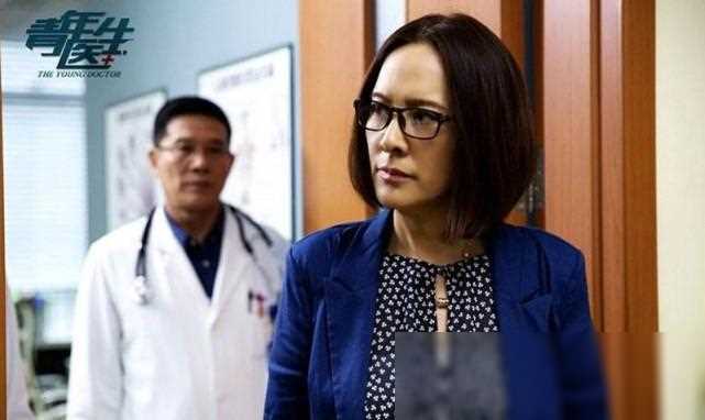 陈思诚妈妈照片:曾被遗忘的女演员,神秘再婚风波_李萍_角色_母亲