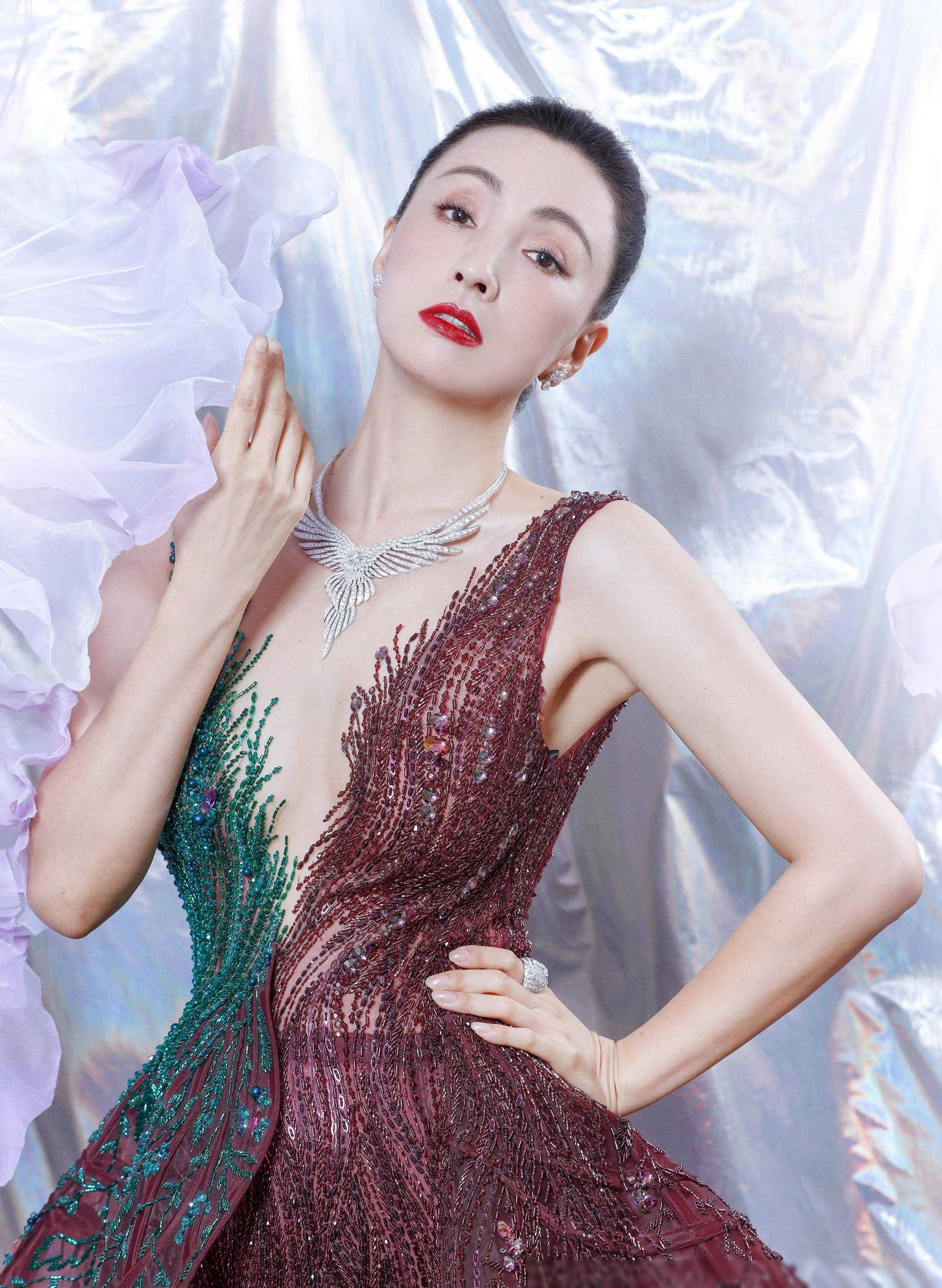 明星夫妻徐峥陶虹:婚姻中如何平衡信任与包容