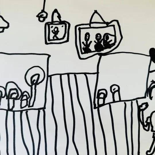 一起去教室外做游戏;孩子们通过课间十分钟的体验,学会了合理安排自己