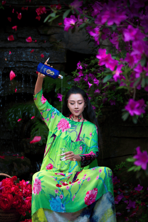 囤酒必看肆拾玖坊孔雀令白酒品味高雅酱香独特风味