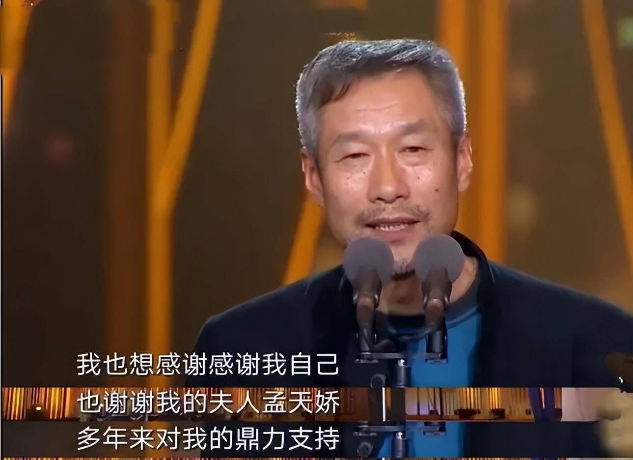 原创刘佩琦当时我身无分文她瞒着父母偷户口本跟我领证能不爱吗