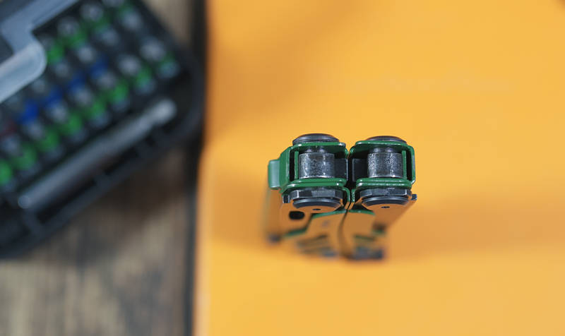 行走户外露营自驾必备工具纳拓战舰pro工具钳