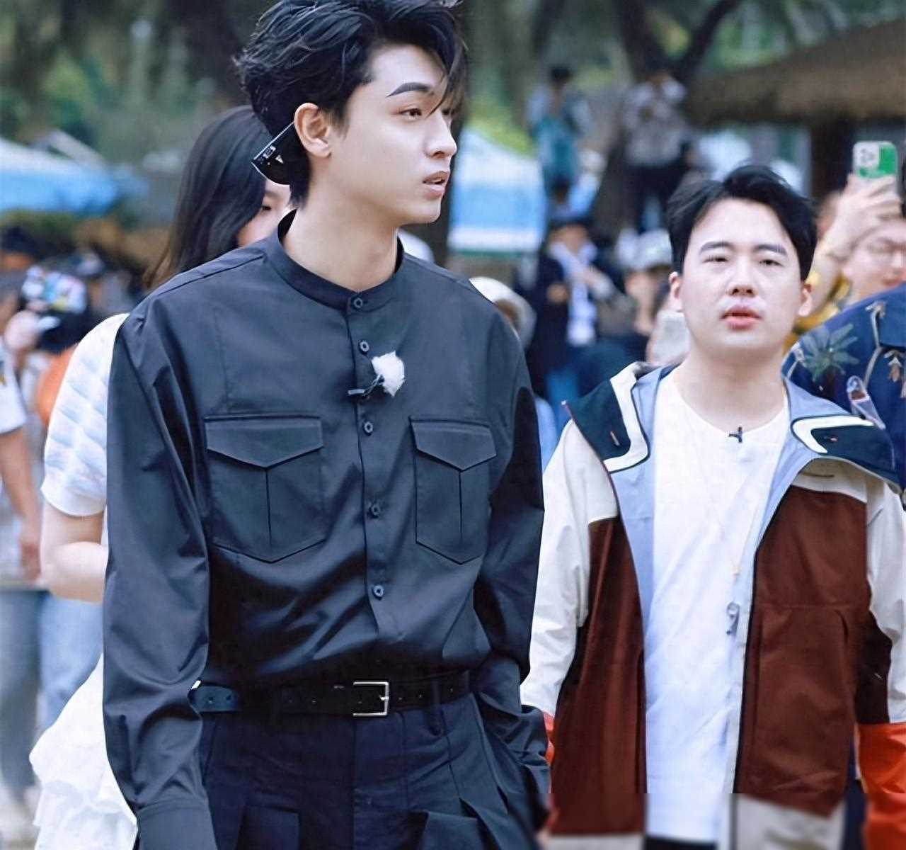 德云社秦霄贤做客:郭麒麟综艺爆人气,同行被粉丝围堵