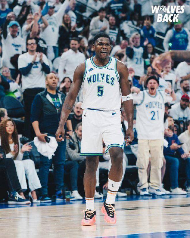 太阳25分惨负森林狼:杜兰特31分里程悲 华子33 9 6追kg纪录