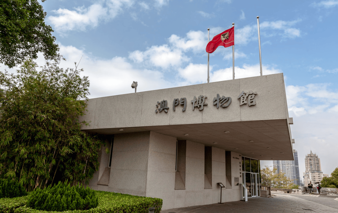 近期去香港澳门旅游3-6天需要多少费用?看完畅游北京!跟团!