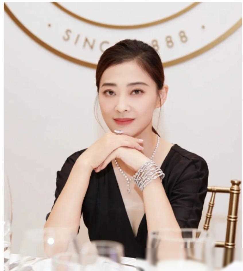 梅婷裸露争议引发热议,非但未助剧增流反遭质疑