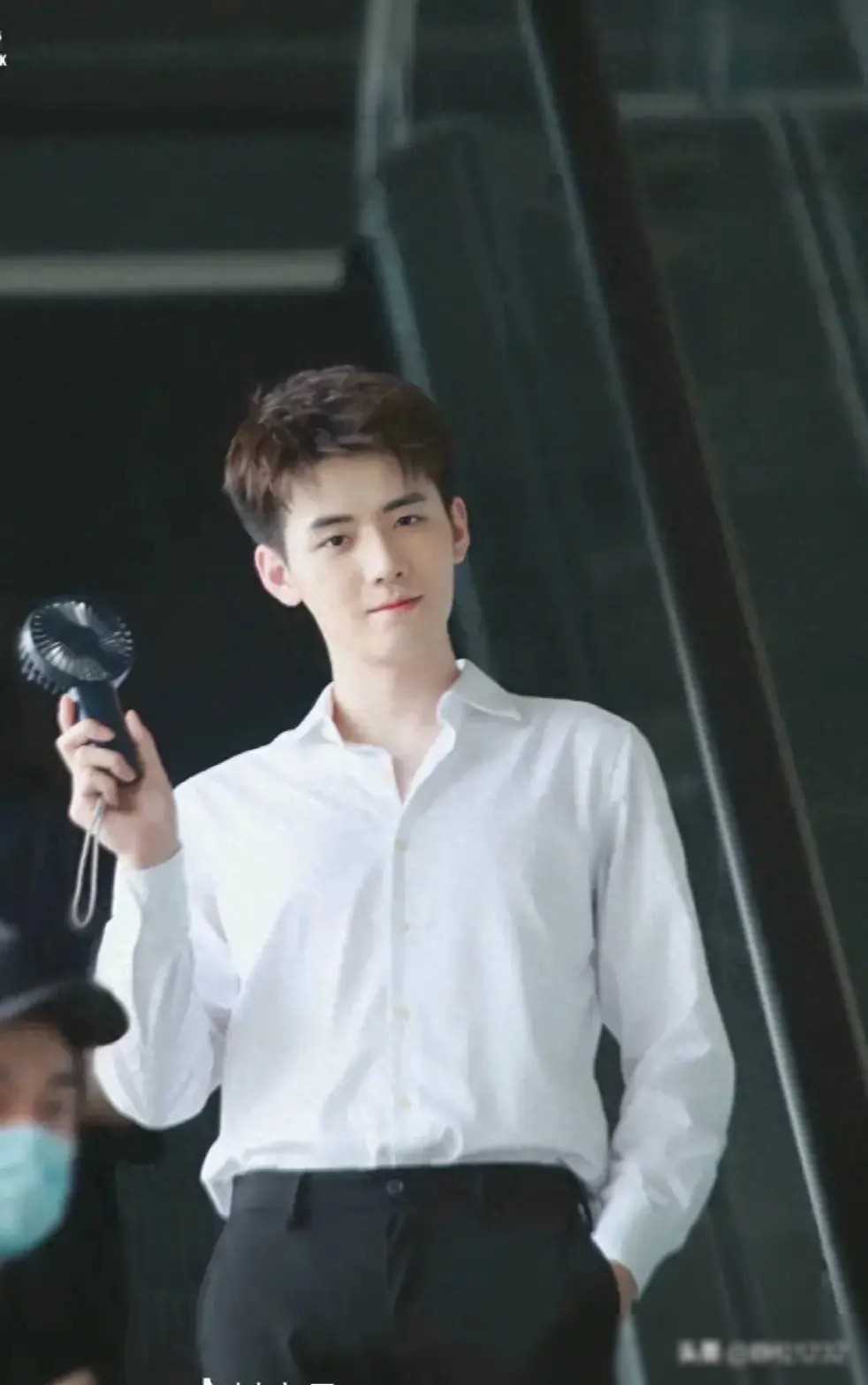 白衬衫男神榜单:肖战第二,李现第九,陈星旭第五_魅力_帅哥_时尚