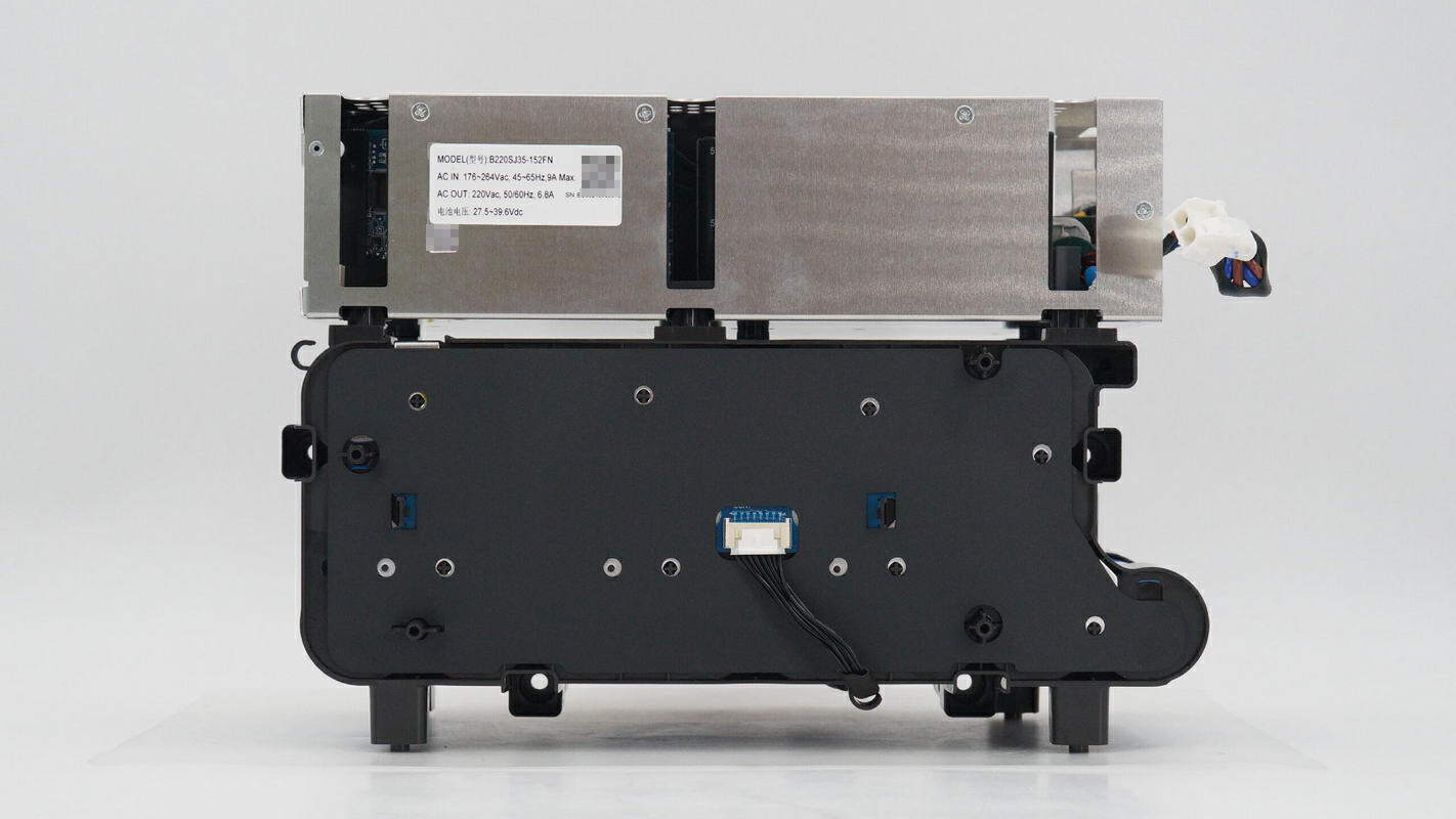 新一代电小二户外电源1000 pro 2拆解:全新安全快充技术,做工精细品质