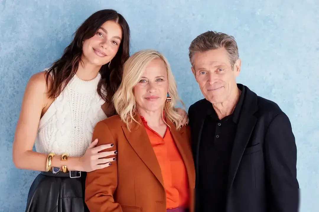 小李子与卡米·拉莫罗浪漫约会之旅_卡米拉·莫罗_恋情_演艺