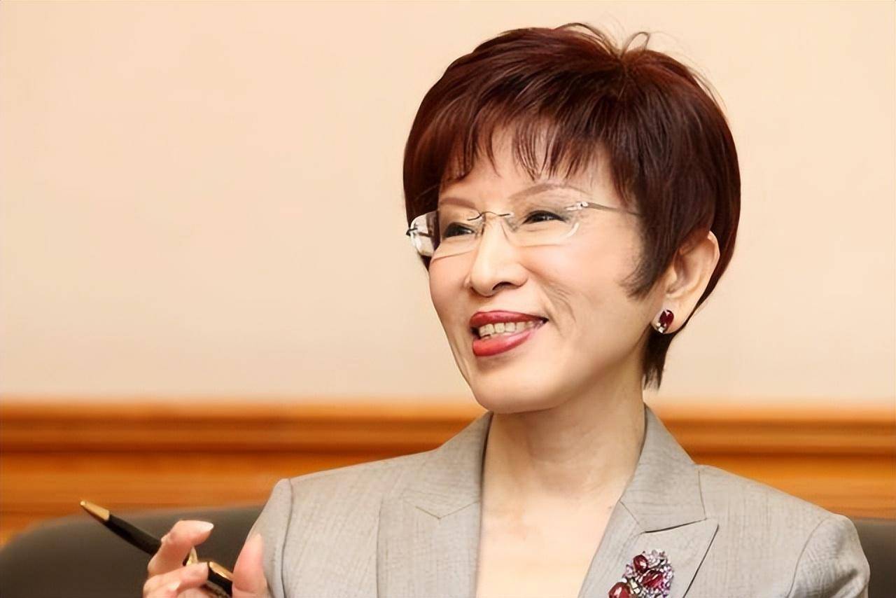 原创            朱立伦提访陆条件无回音，国民党多人退出访团，恐只剩傅崐萁一人