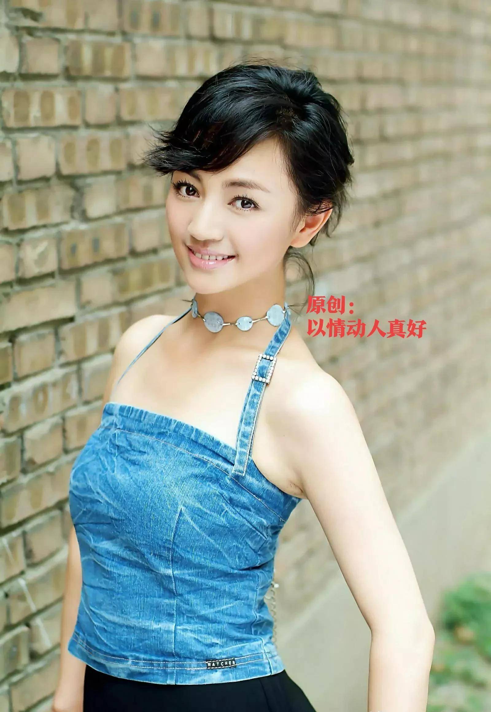 著名女演员,凭这一点掌管半个娱乐圈,与马云对唱的王菲给她倒茶