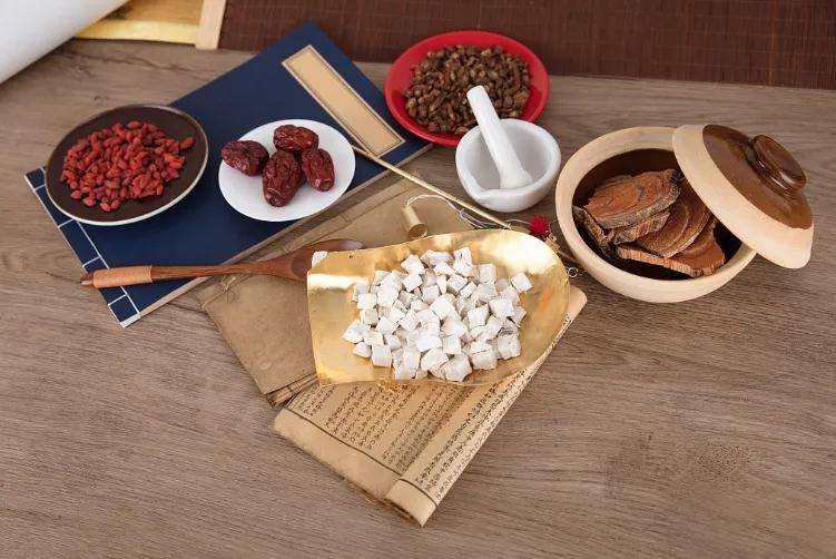 谁说中药一定苦,这几种居家必备的甜中药,你一定用得着!