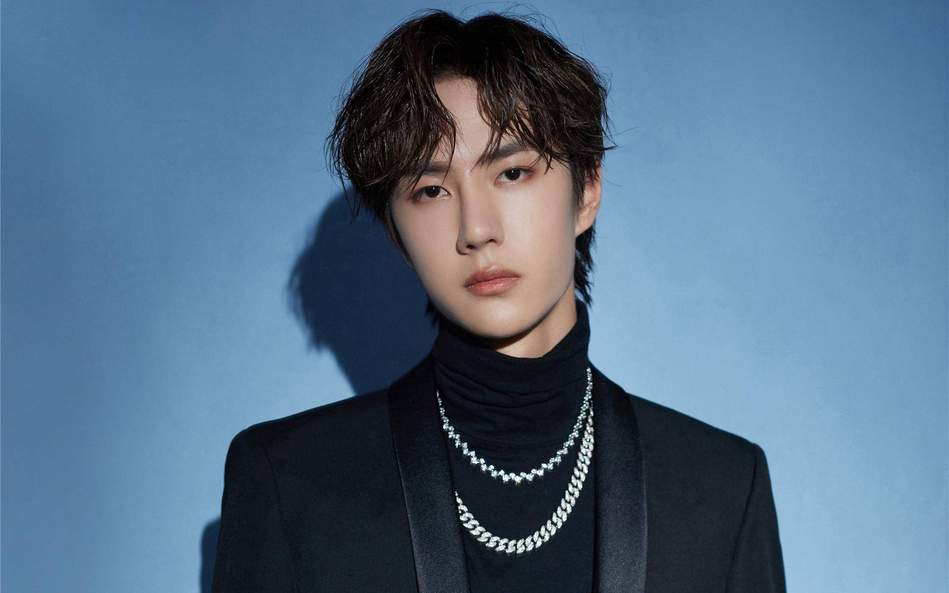 八卦爆料:王一博,华晨宇,何炅,赵今麦,于谦,selina_生活_管理_家庭