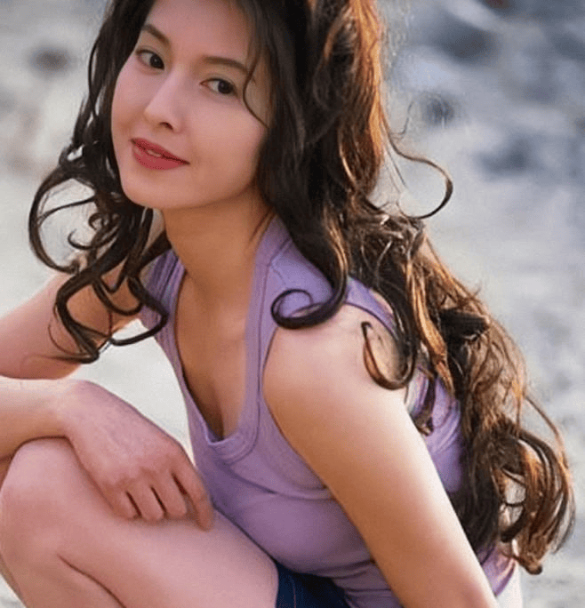 李婉华神助攻!霸气身材引爆全场!