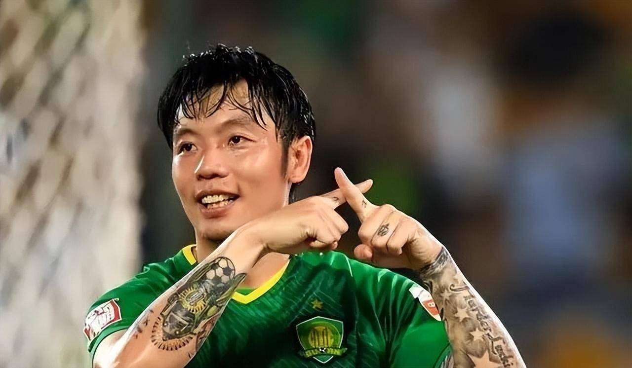 张稀哲高光表现,堪称中超德布劳内,重返国足呼声高,伊万怎么看