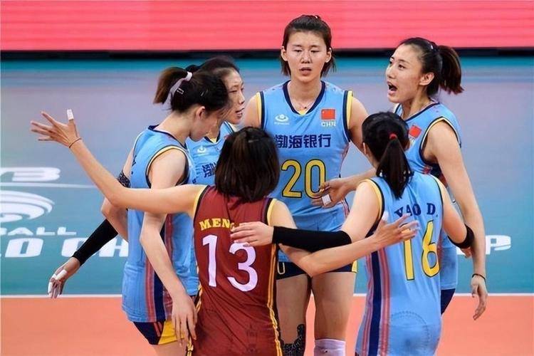 期待在明年的比赛中,天津女排能够凭借强大的阵容和出色的表现