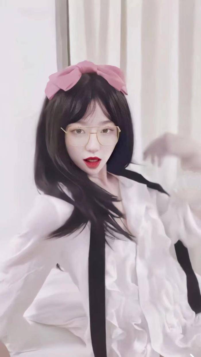 不见星空(槿晓婷)