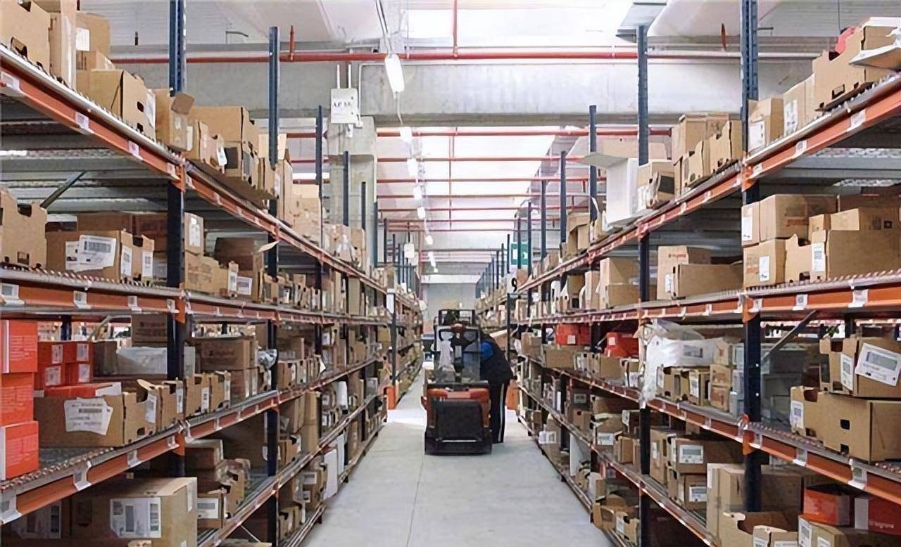 聂腾飞:创立申通快递,25岁身亡,妻子改嫁司机,企业改姓