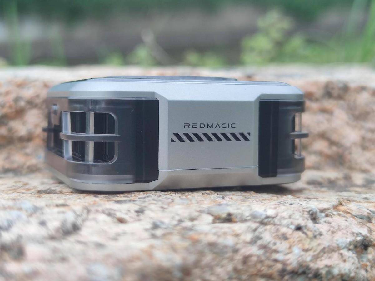 红魔液冷散热器5Pro：电竞神器的冷酷进化