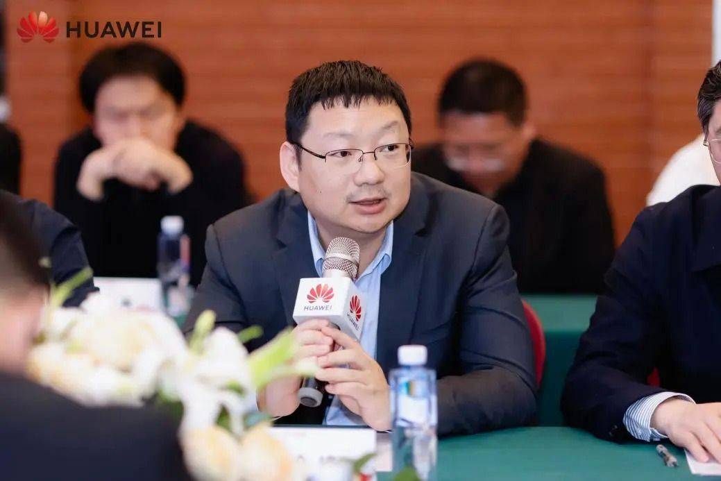 在软件产业聚集的中关村科学城举办沙龙活动,通过汇聚更多伙伴的能力