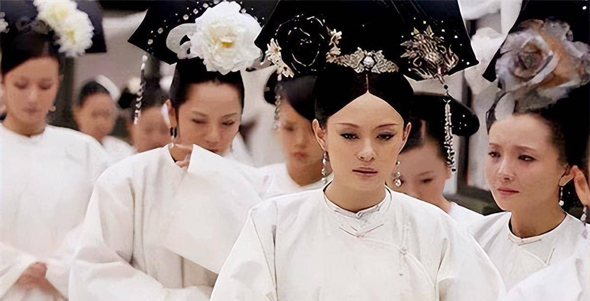 为何不能睡死人生前睡过的床?不是迷信,因为越亲近越忌讳