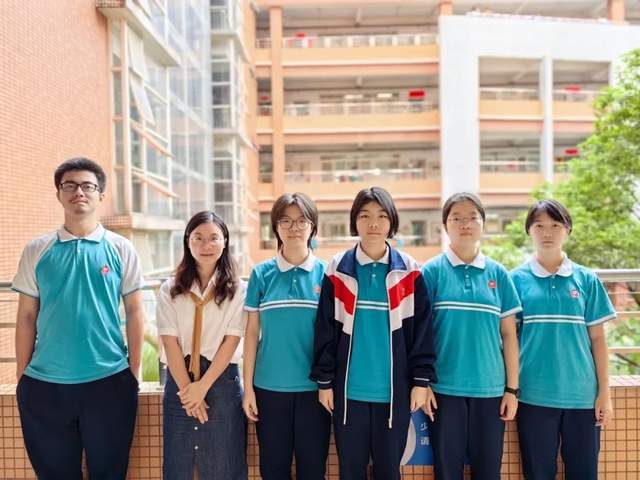 广州五中学子第十届全国中学生科普科幻作文大赛再获佳绩