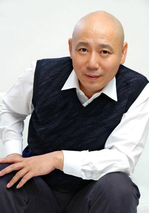 京圈食神:王玥波大饼卷油条,李建华用盆吃面条,王文林吃进医院